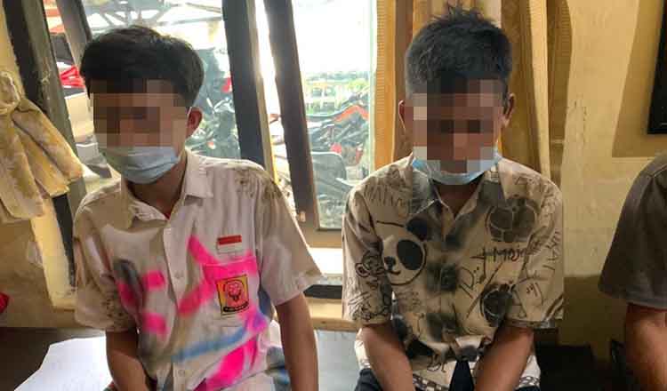Rombongan Konvoi Kelulusan Keroyok Dua Pelajar SMK Sumobito Jombang