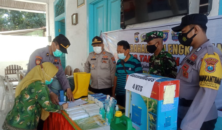 Peralatan Penanganan Covid-19 Kampung Tangguh Semeru di Situbondo Didistribusikan