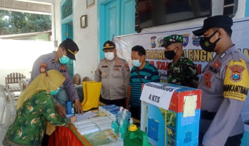 Peralatan Penanganan Covid-19 Kampung Tangguh Semeru di Situbondo Didistribusikan