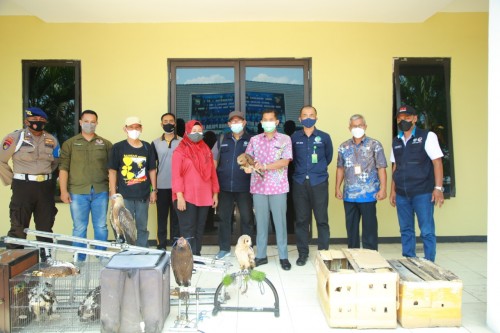 Selundupkan Satwa Dilindungi, Dua Pelaku Diringkus Ditpolairud Polda Jatim