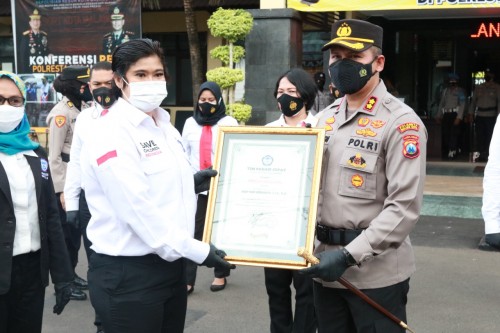 Polresta Malang Diganjar Penghargaan dari Komnas TRC PPA