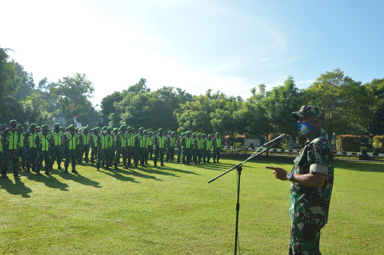 Kodim 0802 Ponorogo Kerahkan Personil Dalam Rangka Pengamanan Kunjungan Kerja Presiden Jokowi