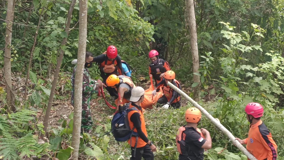 Menghilang Selama 3 Hari, Pria Paruh Baya Ditemukan Tewas di Sungai Sampean Bondowoso